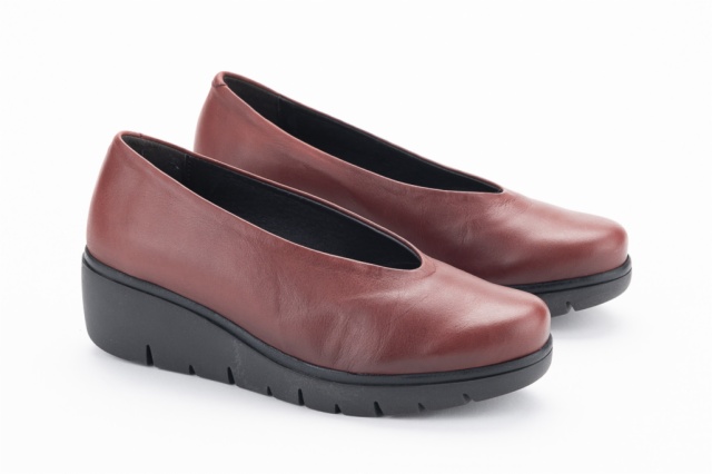 ZAPATO CUÑA BURDEOS