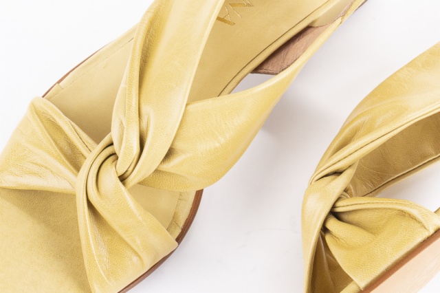 SANDALIA FLORENCIA PISTACHO