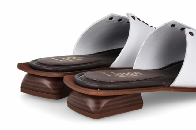 SANDALIA TACHAS FLORENCIA BLANCO MIREN