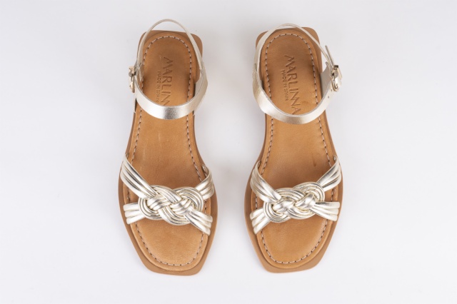 SANDALIAS PLANAS PLATINO