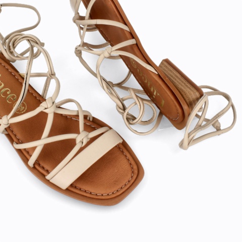 SANDALIA TACÓN FLORENCIA BEIG