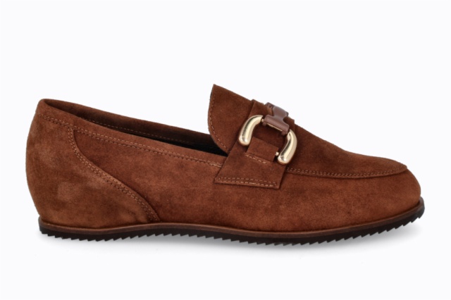MOCASÍN SERRAJE NOGAL CON CUÑA EMBUTIDA