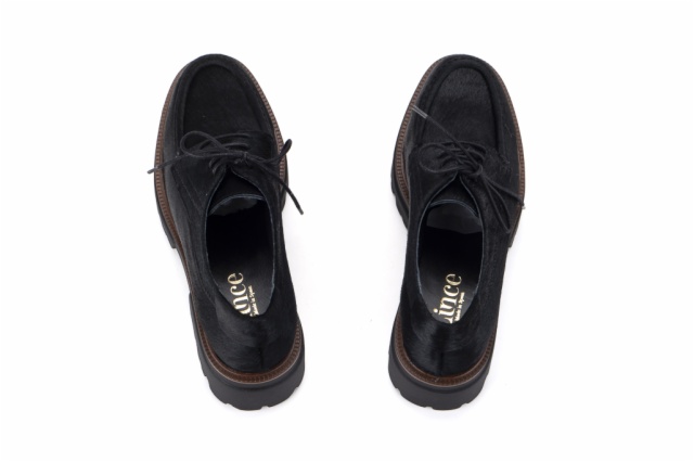 BLUCHERS PONY NEGRO
