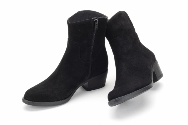 BOTIN COWBOY SERRAJE NEGRO PISO DAKOTA