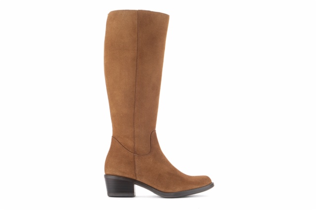 BOTA COWBOY SERRAJE CUERO PISO DAKOTA