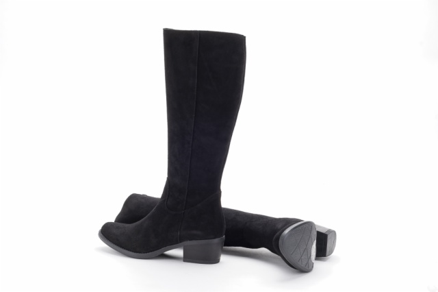 BOTA COWBOY SERRAJE NEGRA PISO DAKOTA