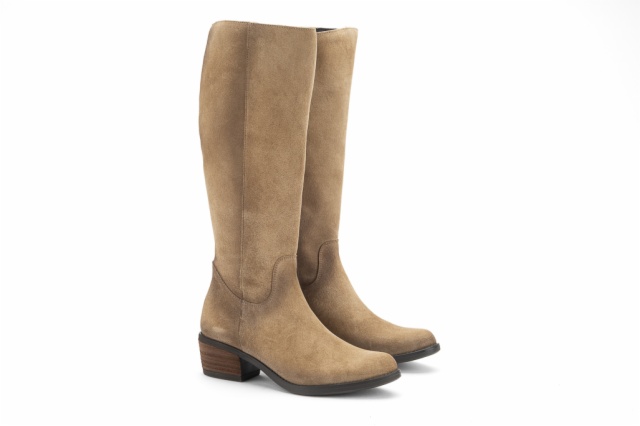 BOTA COWBOY SERRAJE TIERRA PISO DAKOTA