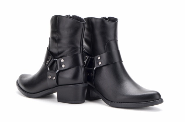 BOTIN COWBOY PIEL NEGRA PISO DAKOTA