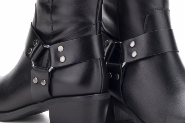 BOTIN COWBOY PIEL NEGRA PISO DAKOTA