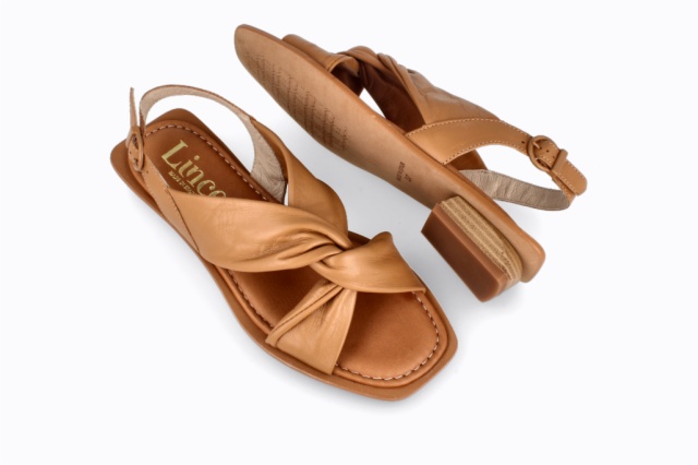 SANDALIA PLANA CAMEL