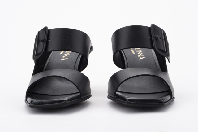 SANDALIAS DE TACÓN NEGRO DALIDA