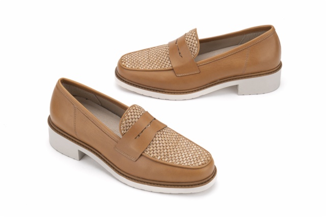 MOCASÍN VELVET CAMEL