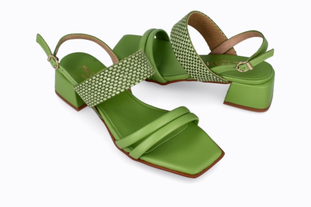 SANDALIAS MANZANA KAREN