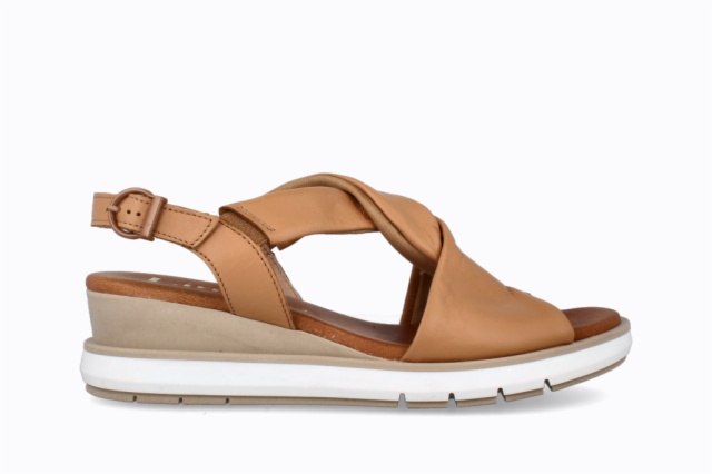 SANDALIAS CAMEL VENETO