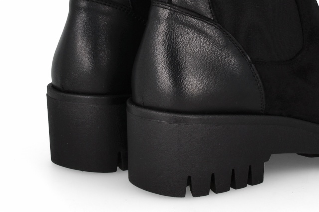 BOTÍN SERRAJE NEGRO