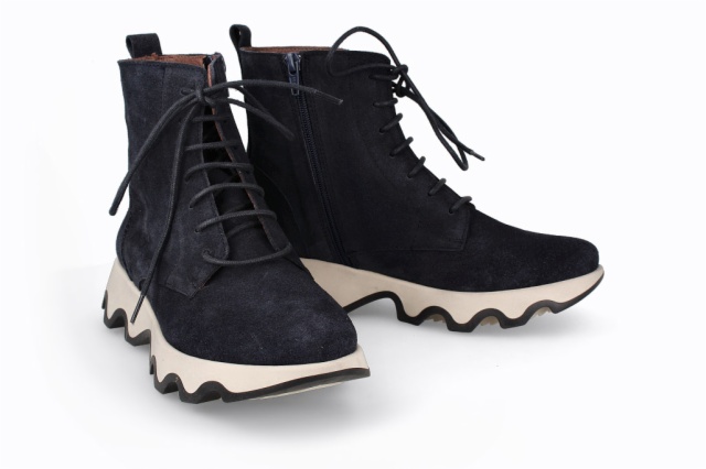 BOTÍN OLA BEIG NEGRO