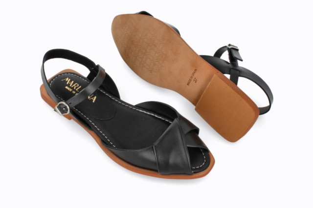 SANDALIA PLANA FLORENCIA NEGRO