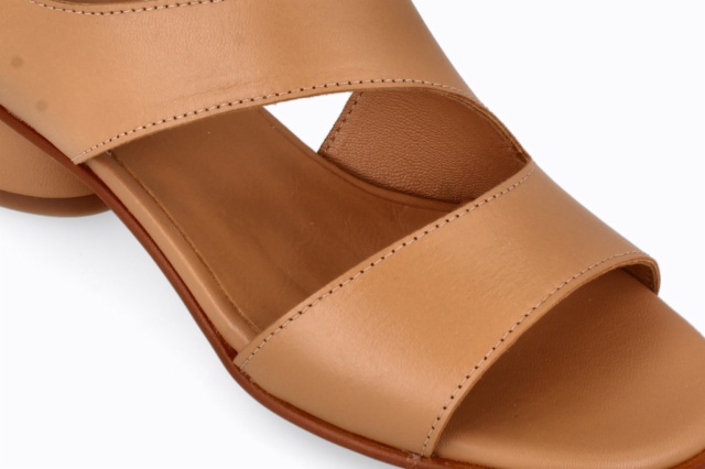 SANDALIAS CAMEL JANA