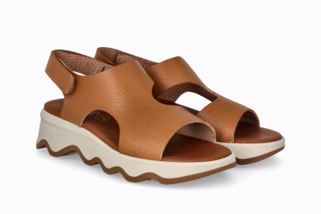 SANDALIA MAREA BUGUI CAMEL