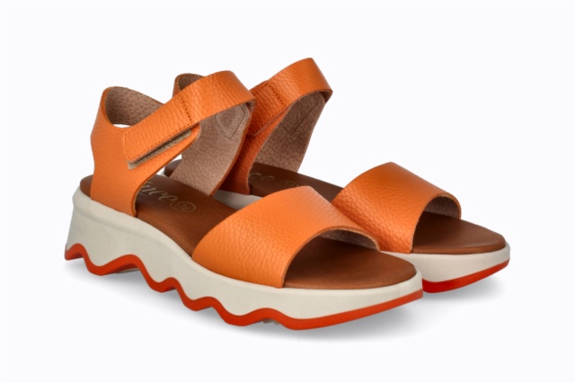 SANDALIA MAREA BUGUI VELCRO NARANJA