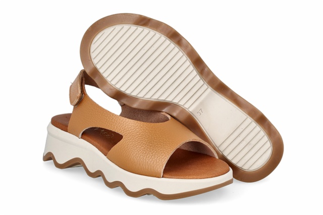 SANDALIA BUGUI MAREA BEIG OCRE