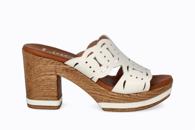 SANDALIA BUGUI CAPRI OCRE