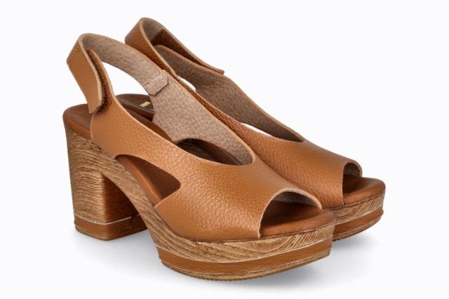 SANDALIA BUGUI CAPRI OCRE
