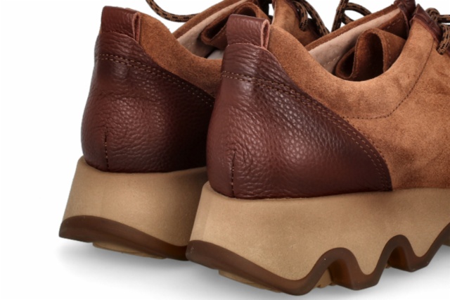 WALLABEE NOGAL OLA CAMEL FUMO