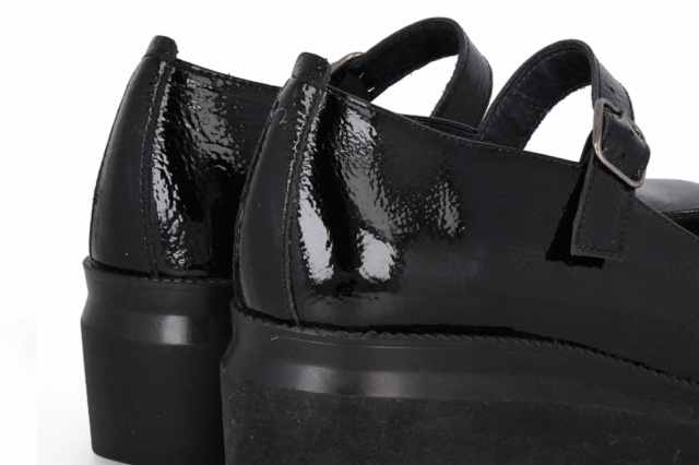 MERCEDITA ROCK GARBO NEGRO