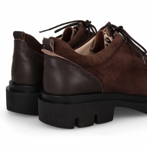 MOCASÍN SERRAJE CON ANIMAL PRINT