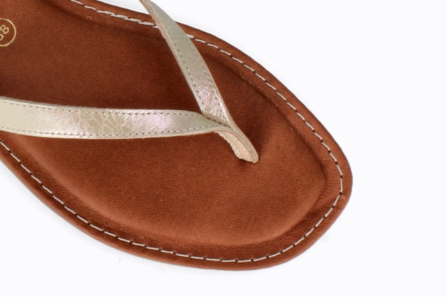 SANDALIA BRILLO NACAR LANKA OCRE