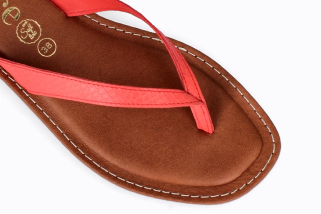 V52751PIEL HEXA ROJOH.814 LANKA OCRE