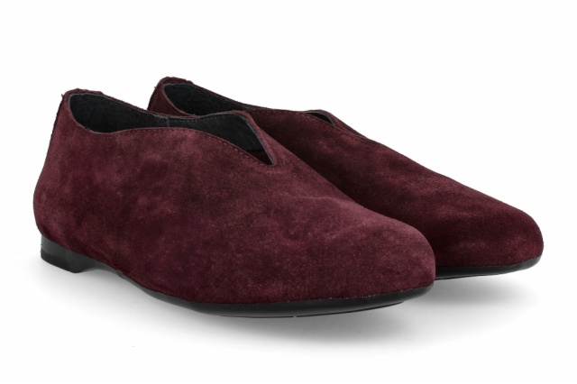 ZAPATO ABOTINADO GRANATE TIANA