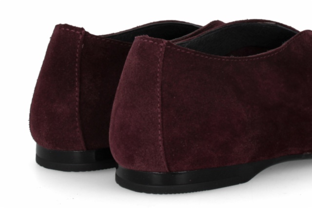 ZAPATO ABOTINADO GRANATE TIANA