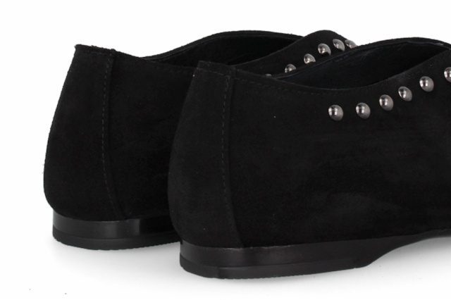 ZAPATO ABOTINADO TIANA NEGRO