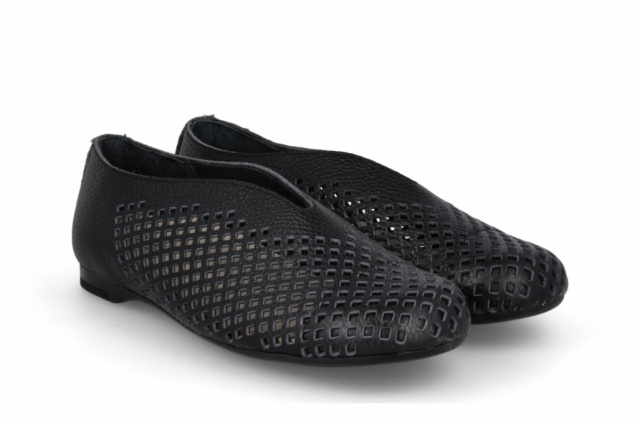 I61558PIEL SINDI NEGROH.976 LEILA NEGRO